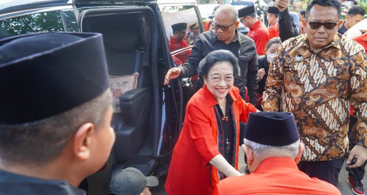 Rijanto Bangga Megawati Pilih Pendopo Ronggo Hadinegoro Tempat Singgah, Usai Ziarah Makam Bung Karno Blitar