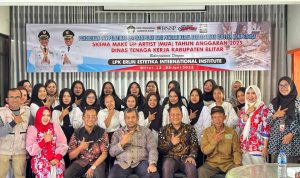 Disnaker Kabupaten Blitar Buat Pelatihan Make Up Artist Siap Kerja dan Bersertifikat Berkat DBHCHT