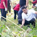 Pemkot Blitar Kerja Bakti Jelang HUT RI, Mas Ibin: ASN Harus Teladan Jaga Lingkungan Hidup