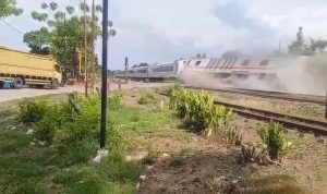 Keterlambatan Imbas Kereta Anjlok di Bekasi, KAI Daop 7 Madiun Pastikan Kompensasi untuk Penumpang