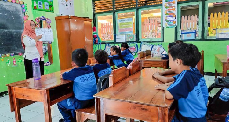 Inovasi Program SABUN di SD Nglegok 01 Kabupaten Blitar, 90 Persen Siswa Kelas 1 Kini Mampu Membaca–Menulis