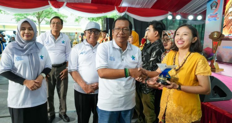 Ketua DPRD Supriadi: Membangun Blitar Tak Hanya Lewat Infrastruktur, tapi Juga Literasi