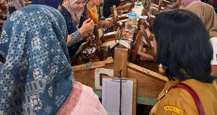 DBHCHT Bantu Ekonomi Buruh, Dinsos Kabupaten Blitar Ungkap Dampak Nyata di Lingkungan Pabrik Rokok