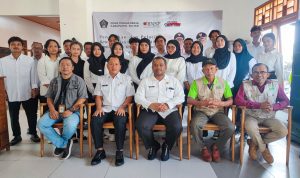 Pelatihan Barista didanai DBHCHT dilaksanakan Disnaker Kabupaten Blitar pada April 2025 melibatkan anak muda Tak Hanya Siap Kerja, Pelatihan Disnaker Kabupaten Blitar juga Dibekali Skill Pemuda Buka Usaha Sendiri Didanai DBHCHT