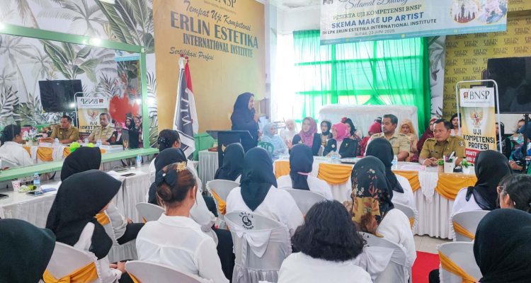 Disnaker Kabupaten Blitar Gelar Pelatihan Bersertifikat BNSP dari DBHCHT: Standarnya Diakui Nasional Bahkan Internasional