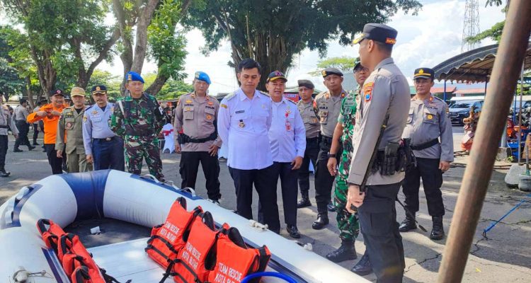 Mas Ibin Ajak Warga Blitar Cegah Bencana Hidrometeorologi: Jangan Buang Sampah Sembarangan, Cek Drainase Rumah