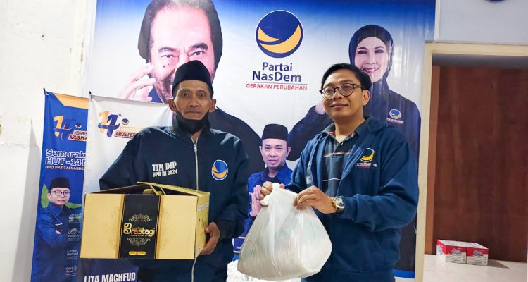Hangatnya Kongkow Ramadan ke-14 NasDem Jombang, Bingkisan Tali Asih Warnai Kebersamaan