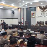 Rapat Paripurna DPRD Kabupaten Blitar LKPj Bupati TA 2025, Wabup Beky Sampaikan Kinerja Pembangunan Lampaui Target