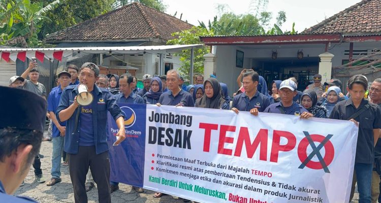 Kesatria Grassroots NasDem Jombang Geruduk Kantor DPD, Desak Tempo Klarifikasi dan Pimpinan Partai Ambil Sikap Tegas