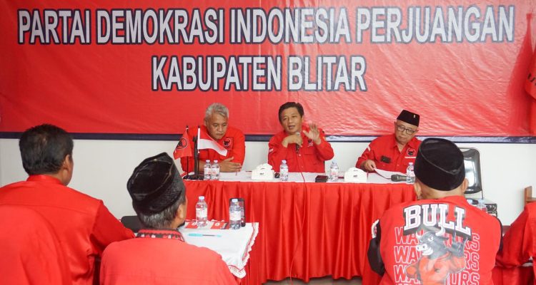 Rapat Tiga Pilar PDI Perjuangan, Guntur Wahono Dorong Realisasi Program Pro Rakyat di Kabupaten Blitar