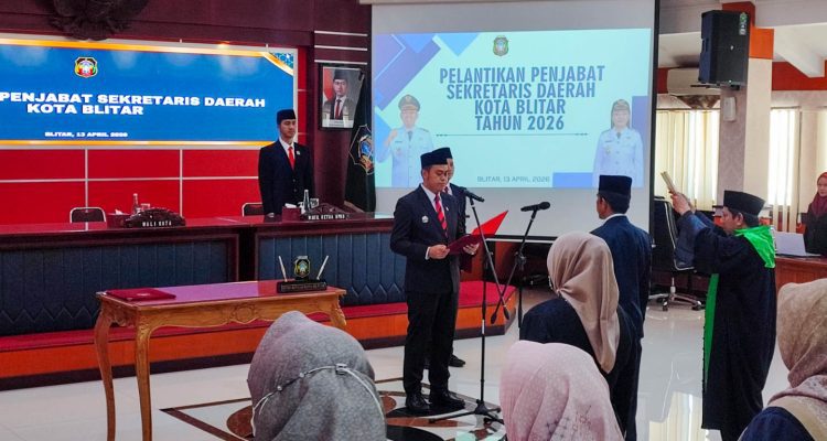 Tri Iman Prasetyono Ditunjuk Pj Sekda Pemkot Blitar, Mas Ibin Pastikan Jabatan Sekda dan Kepala OPD Kosong Segera Dilelang Terbuka