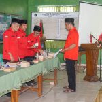 Wakabid Industri Perdagangan BUMN Investasi Koperasi dan UMKM DPC PDI Perjuangan Kabupaten Blitar Endik Susilo Stempel Partai Musyawarah Ranting Wonotirto Minggu 8 Agustus 2026