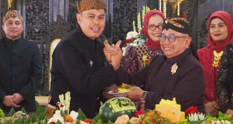 Hadiri Hari Jadi ke-702 Kabupaten Blitar, Mas Ibin Dorong Sinergi Pariwisata dan Perdagangan Blitar Raya