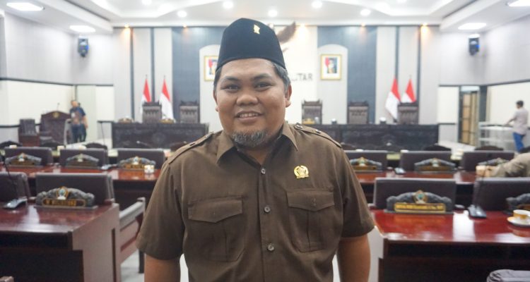 Buruh Tani Tiba-tiba Naik Desil, Fraksi PDI Perjuangan Soroti Ancaman Hilangnya Bantuan di Rapat Paripurna DPRD Kabupaten Blitar