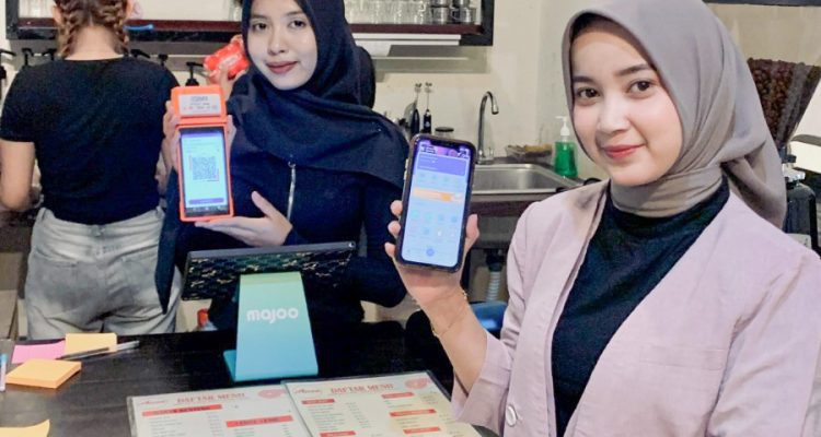 QRIS BRI Dorong Transaksi Digital dan Dukung Pertumbuhan UMKM di Trenggalek, Satu Genggaman Beragam Kemudahan