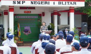 Mas Ibin Beri Sambutan di Wisuda SMPN 1 Kota Blitar 2025 Wali Kota Blitar Perbolehkan Wisuda dengan Catatan