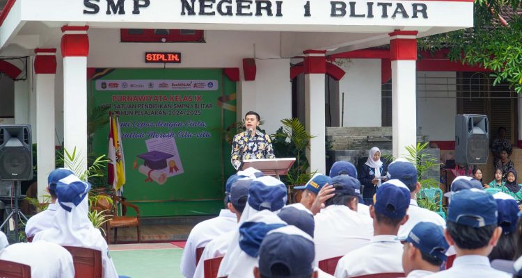 Wali Kota Blitar Perbolehkan Wisuda dengan Catatan