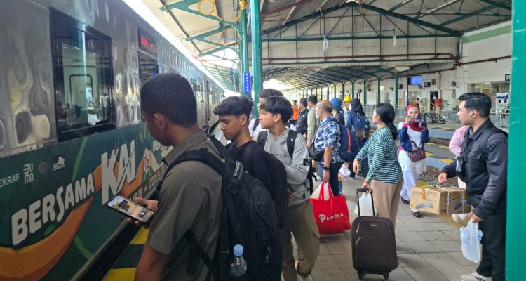 KA Ekonomi Blitar–Bandung Kini Subsidi PSO, Tarif Mulai 80K