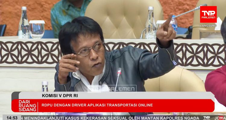Adian: Driver Ojol Ditindas Potongan Tak Wajar Aplikator