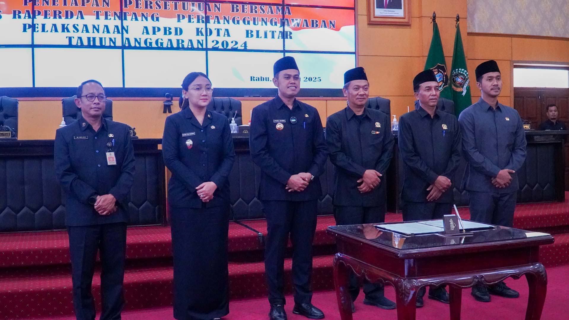 DPRD Kota Blitar Setujui Raperda Pertanggungjawaban Pelaksanaan APBD 2024 Menjadi Perda, Dorong Optimalisasi PAD