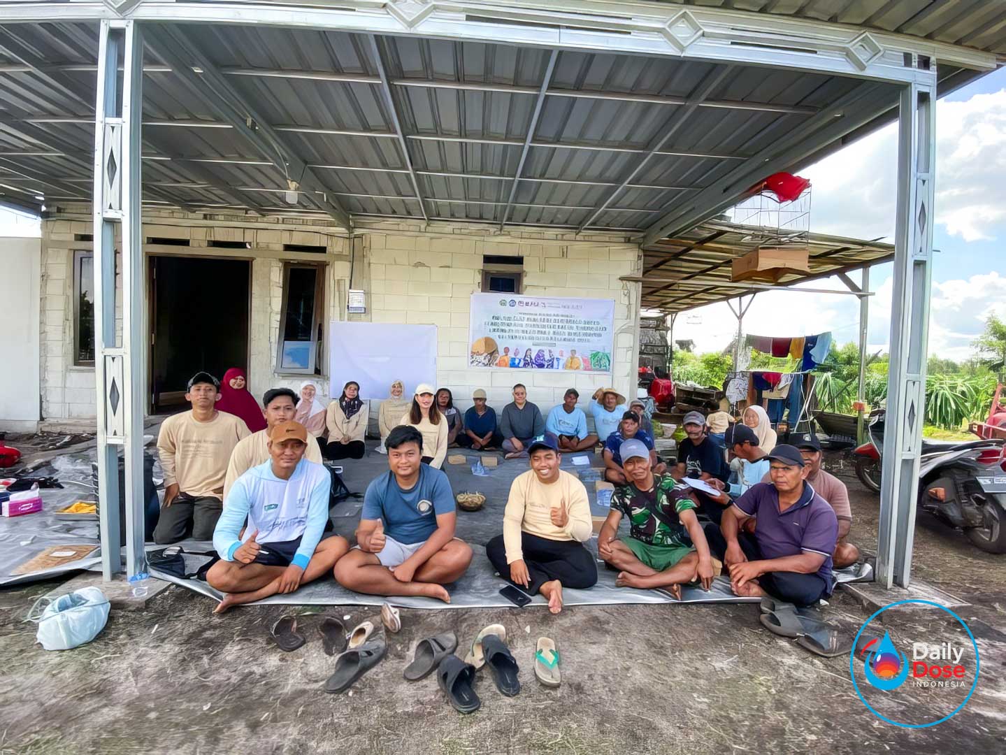 Kampus UPR Hadir di Tengah Petani, Bawa Solusi Inovatif Atasi Limbah Buah Naga