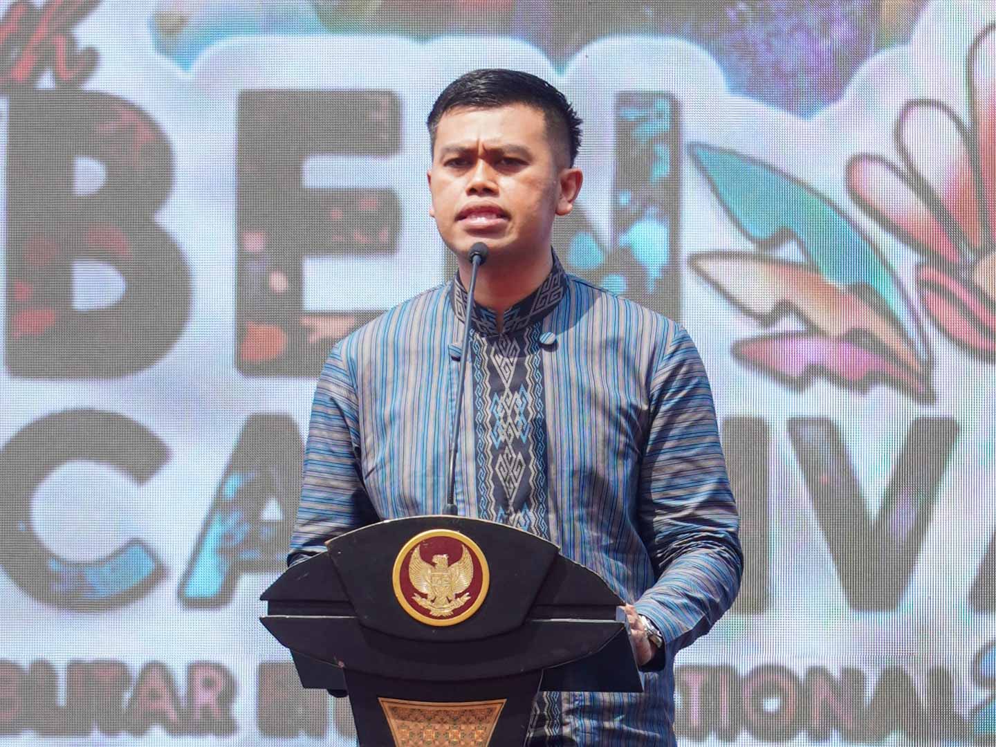 Mas Ibin Pimpin Perayaan Budaya Nusantara di BEN Carnival 2025, Blitar Makin Moncer di Kancah Nasional Mas Ibin Sambutan Pembukaan BEN Carnival 2025