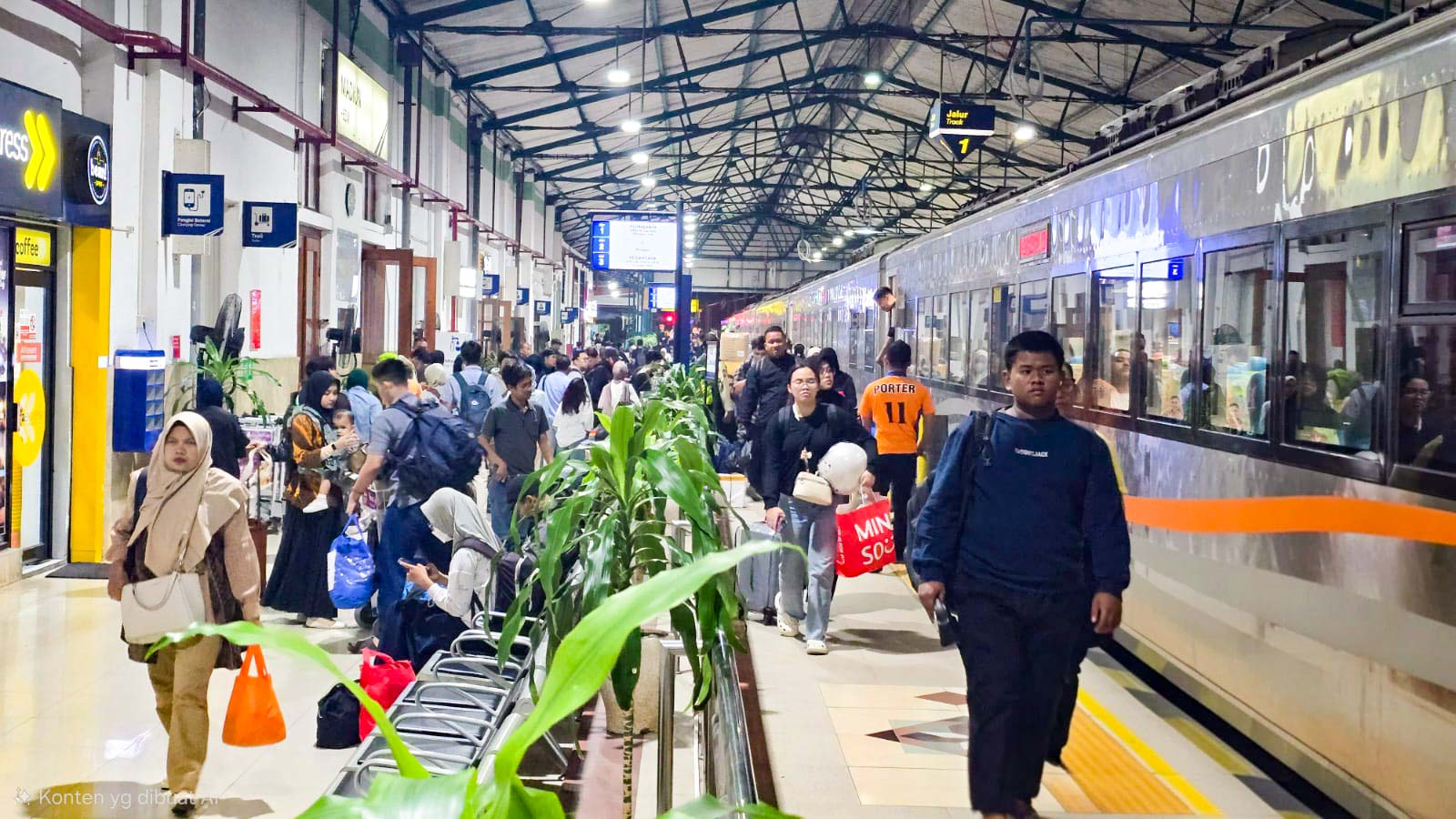 Diskon Tiket 10 Persen KA Wijayakusuma, PT KAI Daop 7 Madiun Dukung Event Banyuwangi Gandrung Sewu 2025