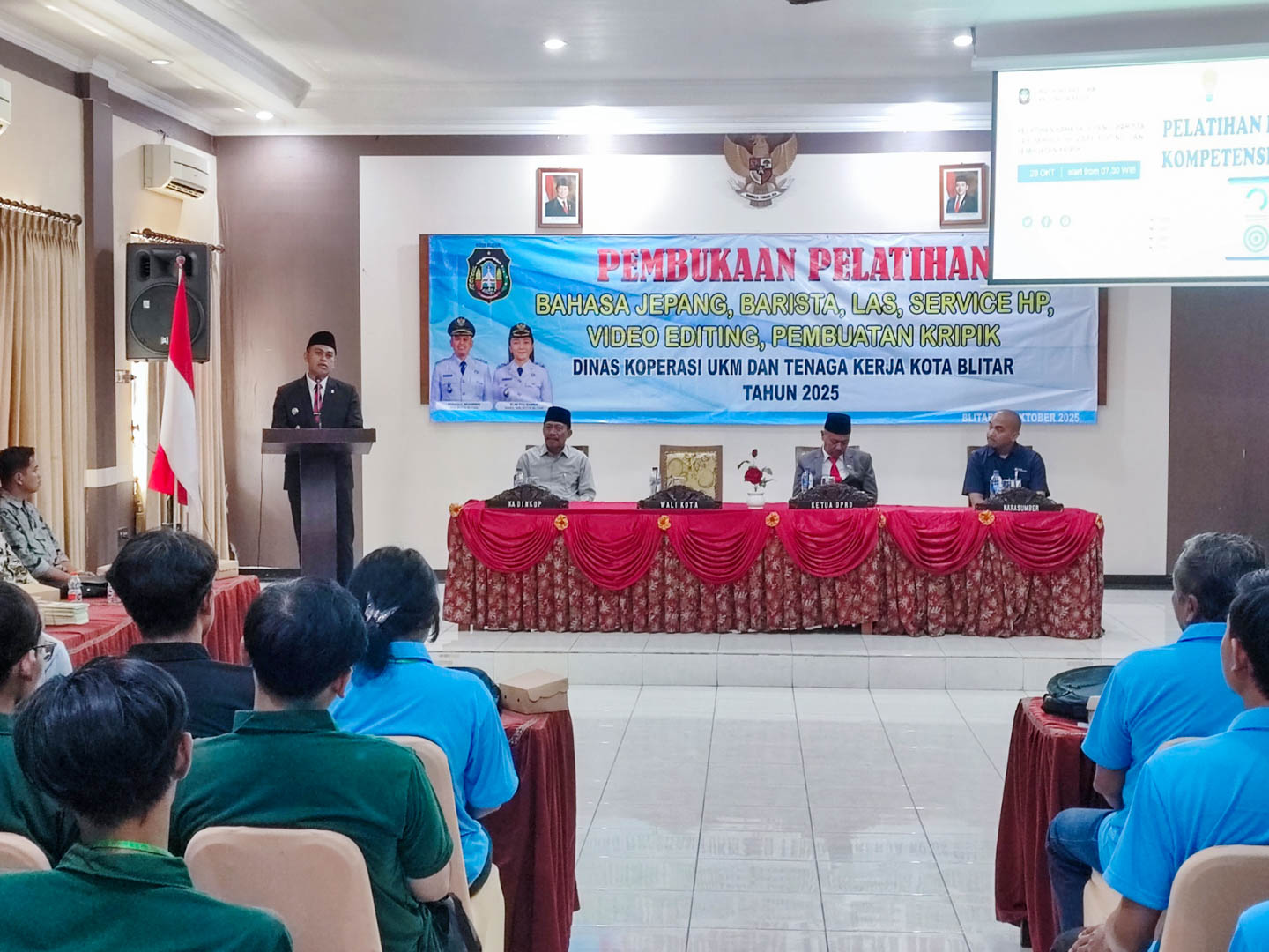 Mas Ibin Apresiasi Antusias Warga di Program Pelatihan Kerja Pemkot Blitar: Mereka Datang Cari Ilmu, Bukan Sekadar Insentif