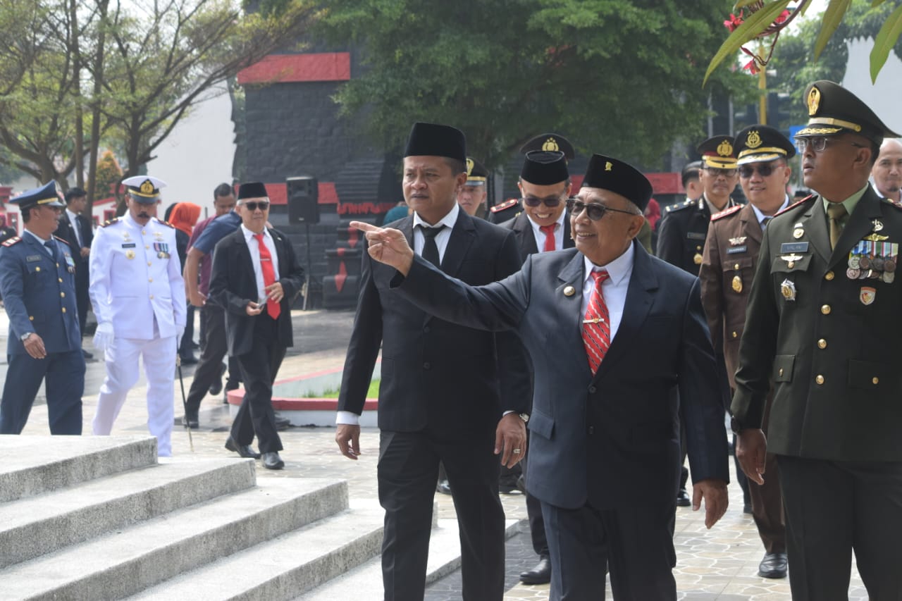 Lengkap Hadir di Makam Pahlawan, Forkopimda Blitar Gelar Ziarah Bersama Dipimpin Bupati Rijanto