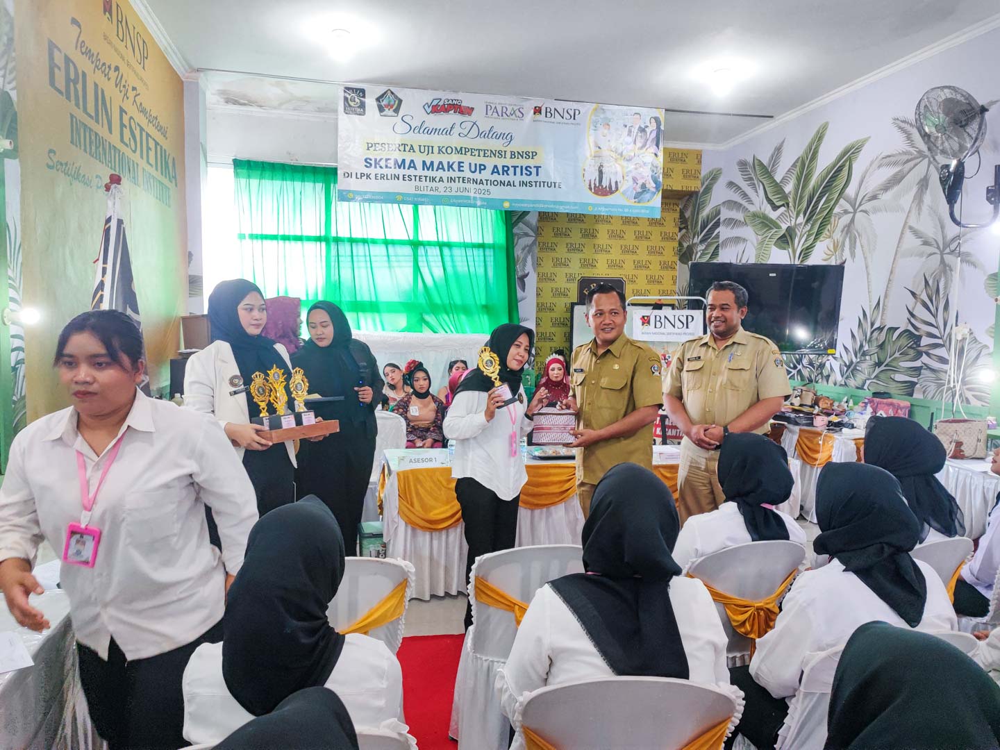 DBHCHT Lahirkan Tenaga Terampil: Ratusan Peserta Lulus Pelatihan Sang Kapten 2025 Disnaker Kabupaten Blitar
