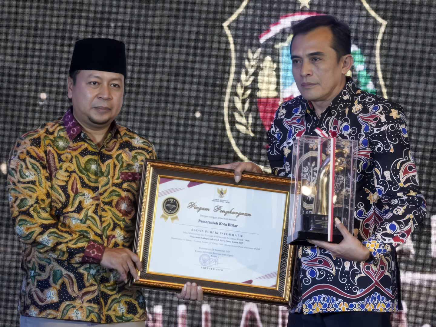 Raih Penghargaan PPID Informatif Jawa Timur, Pemkot Blitar Dinilai Inovatif dalam Keterbukaan Informasi