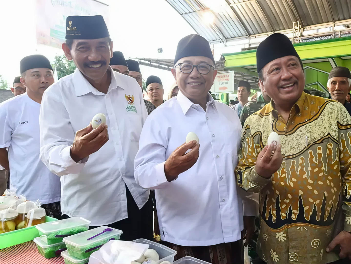 Bupati Blitar Rijanto Buka Gerai Z-Ifthar Ramadhan, UMKM Binaan Baznas Didorong Naik Kelas