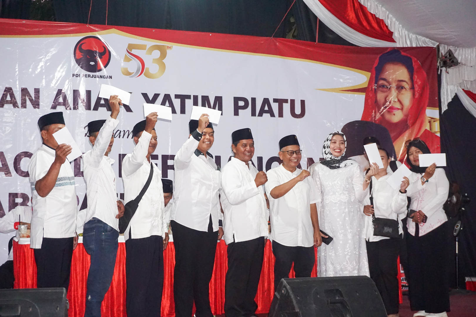 Pengurus PAC PDIP Kabupaten Blitar Terima Tali Asih Rp1 Juta, Pertama Kali dari DPD Jatim di Bulan Ramadhan