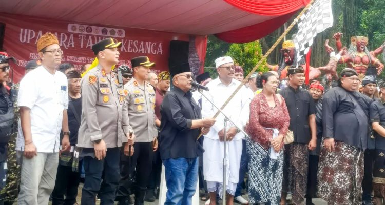 Bupati Blitar Rijanto Dukung Pawai Ogoh-ogoh di Wlingi, Berpotensi Event Wisata dan Penggerak Ekonomi