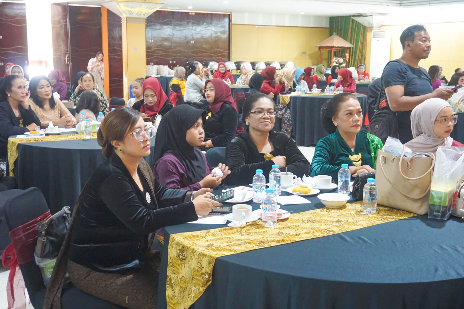 kader perempuan kartini PDI Perjuangan Kota Blitar sosialisasi Erma Susanti