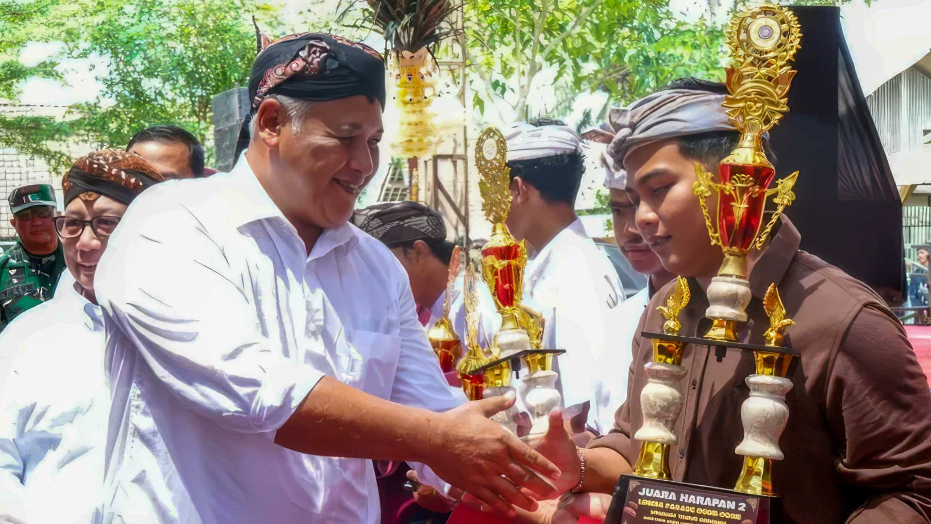 DPRD Kabupaten Blitar Hadir di Dharma Santi, Perkuat Nilai Toleransi dan Kebersamaan