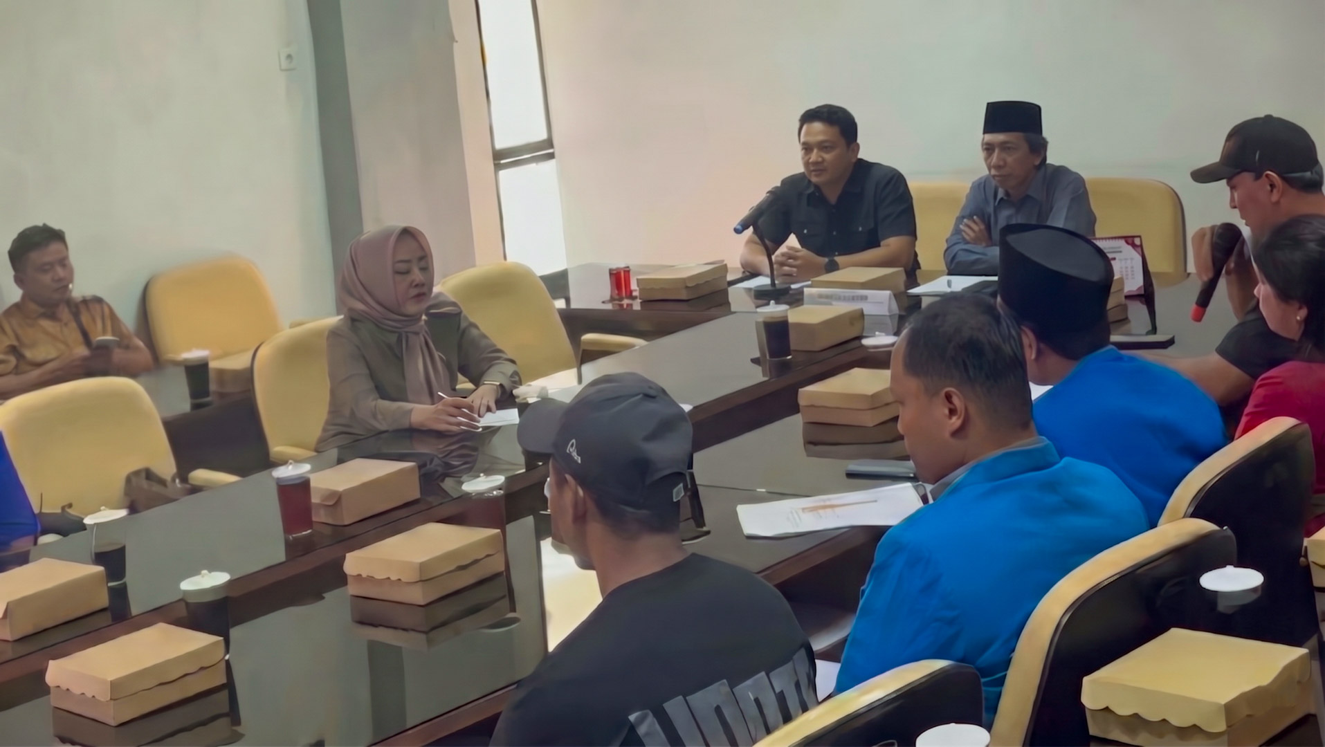 DPRD Kabupaten Blitar Fasilitasi Keluhan Warga Gandusari Terkait Limbah Peternakan Ayam