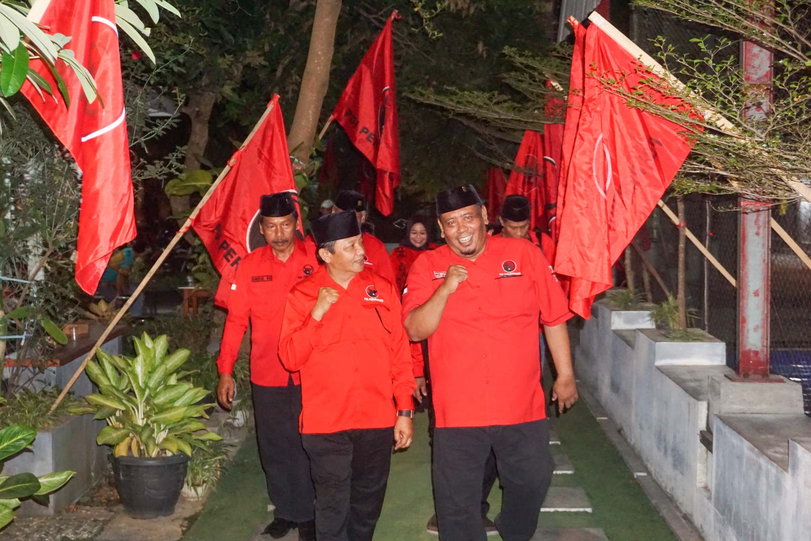 Guntur Wahono dan Fatatoh Hironi Ulya Musran PDI Perjuangan Kanigoro Rabu 22 Juli 2026