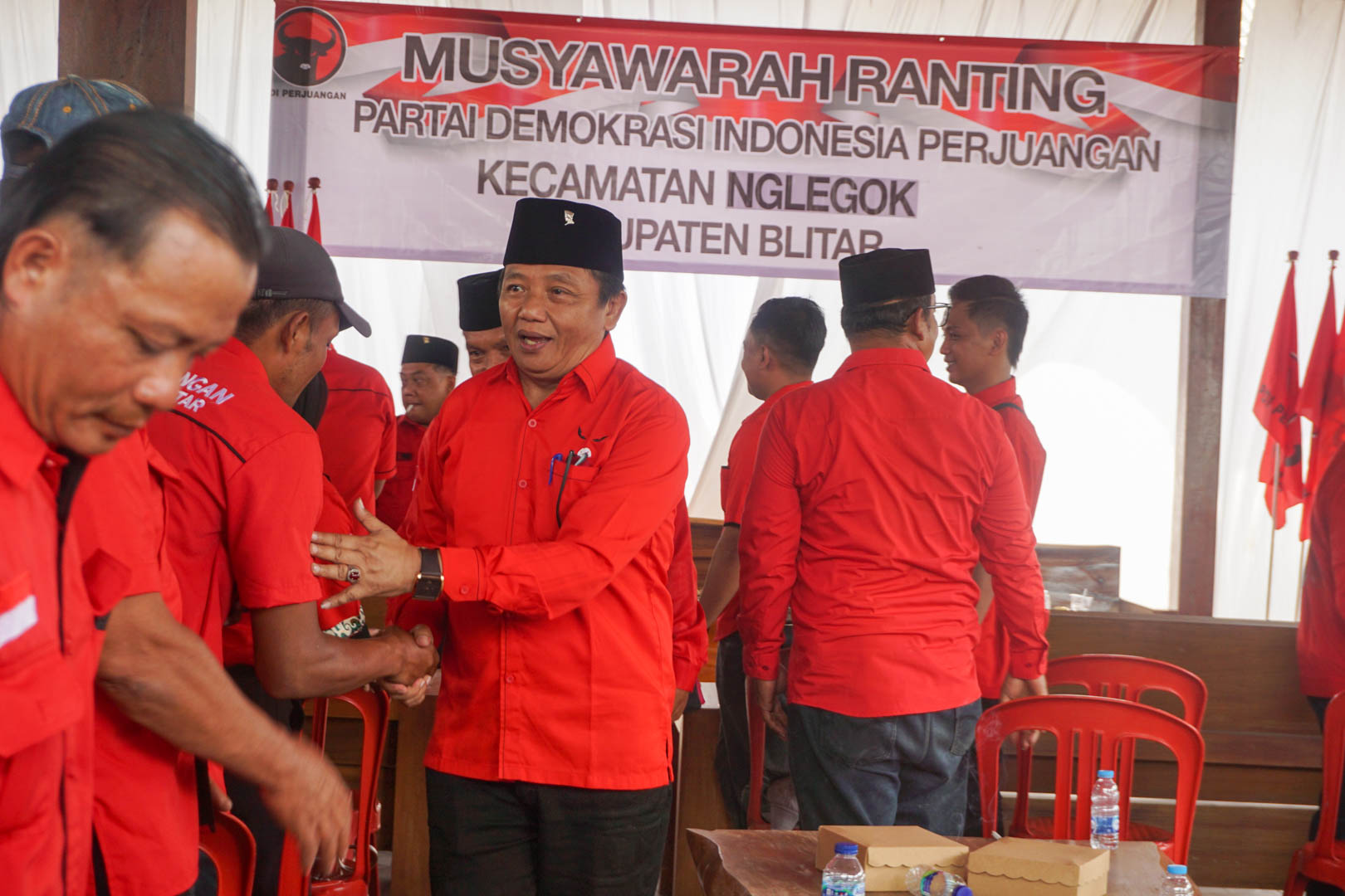 Musran PDI Perjuangan Kabupaten Blitar Lahirkan Gelombang Kader Muda, Guntur Wahono: Ada Semangat Baru Memperjuangkan Aspirasi Rakyat Guntur Wahono selamat ranting PDI Perjuangan Kabupaten Blitar 19 Juli 2026
