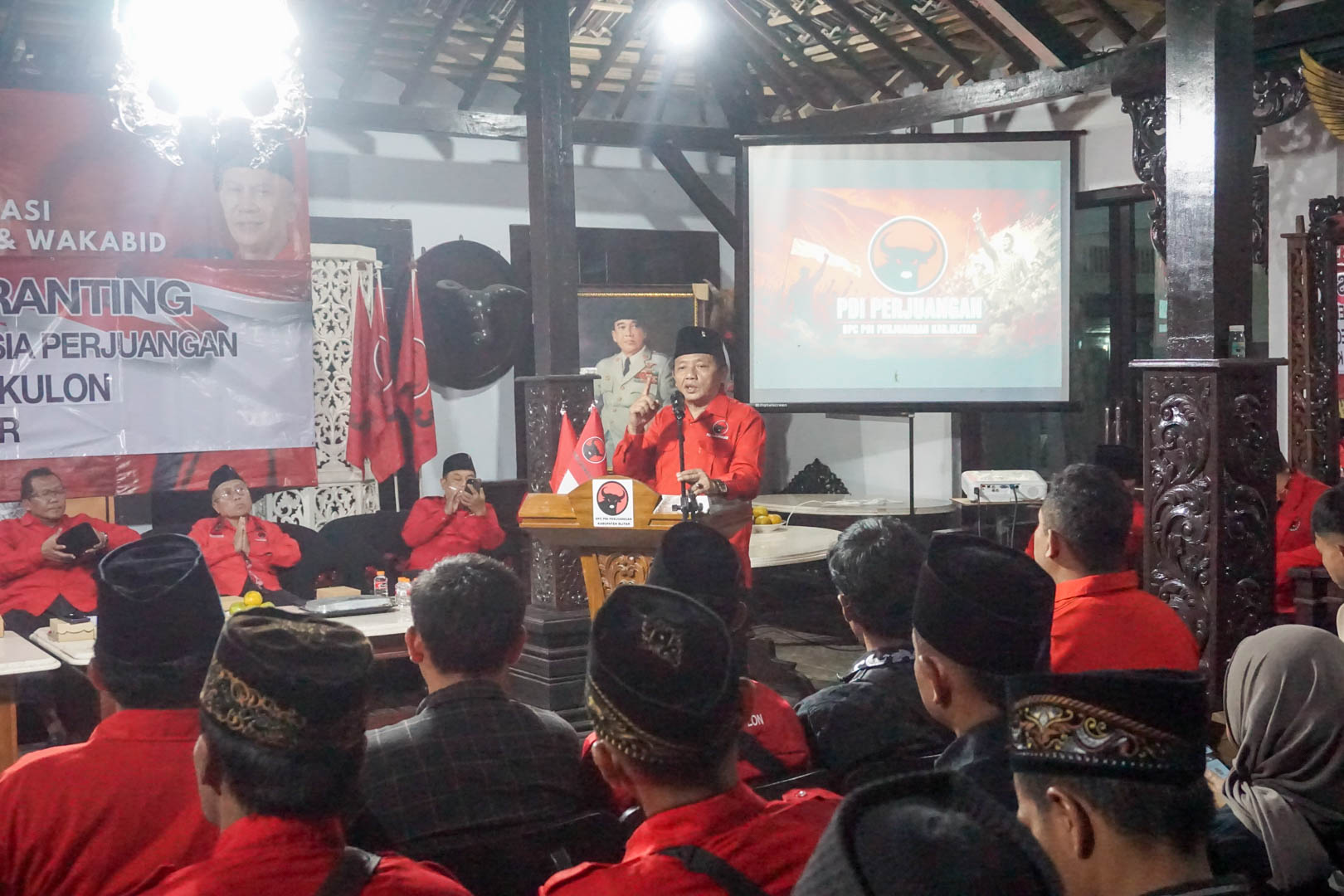Musran PDI Perjuangan Kabupaten Blitar, Pengurus Ranting Diminta Perkuat Koordinasi: Jangan Sungkan ke Kantor DPC Guntur Wahono PDI Perjuangan Kabupaten Blitar Musran Kecamatan Sanankulon Kamis 23 Juli 2026