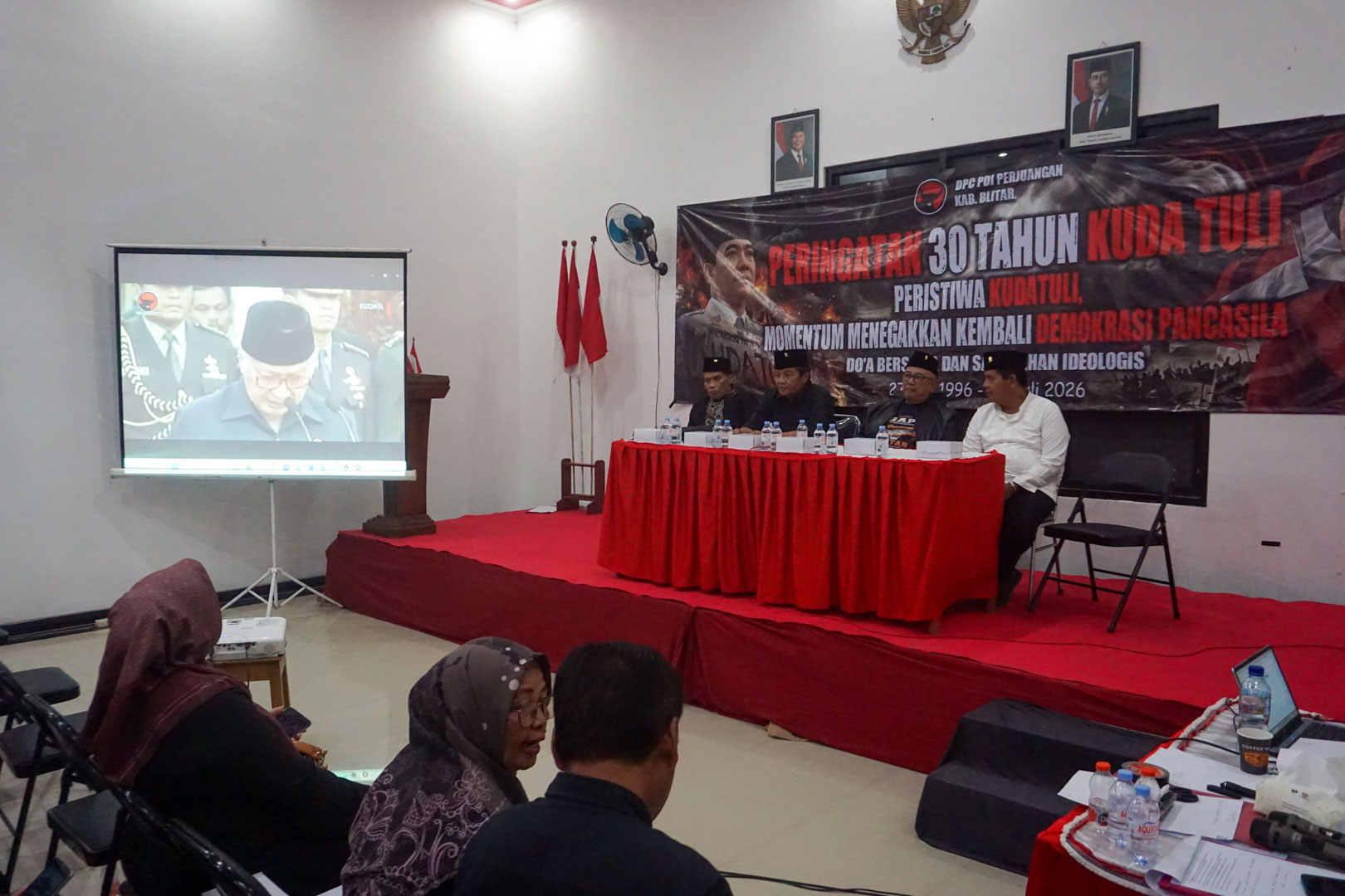 Peringatan 30 Tahun Kudatuli, Guntur Wahono: Anak Muda Blitar Tak Salah Bergabung PDI Perjuangan, Partai Ini Lahir dari Pengorbanan Dokumenter Kudatuli orde baru menekan PDI Kubu Megawati DPC PDI Perjuangan Kabupaten Blitar 26 Juli 2026