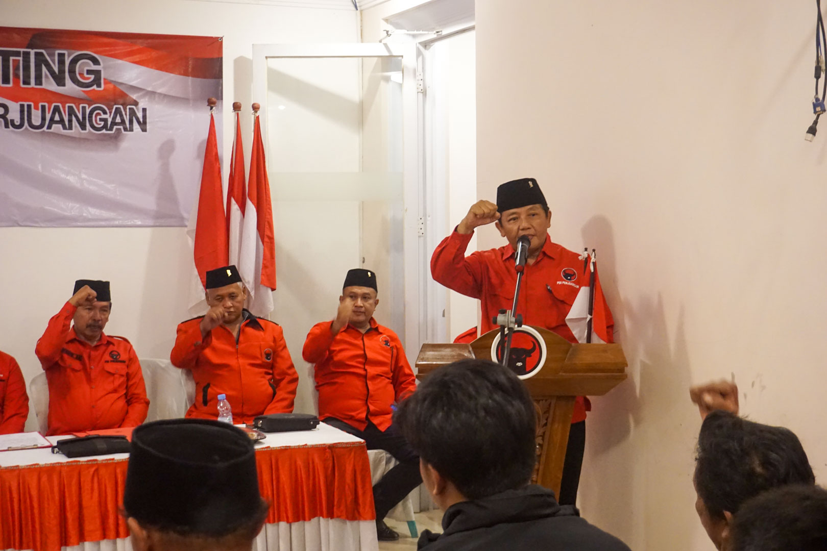 guntur wahono ketua dpc kabupaten blitar bakar semangat anak muda musran sutojayan minggu 9 agustus 2026