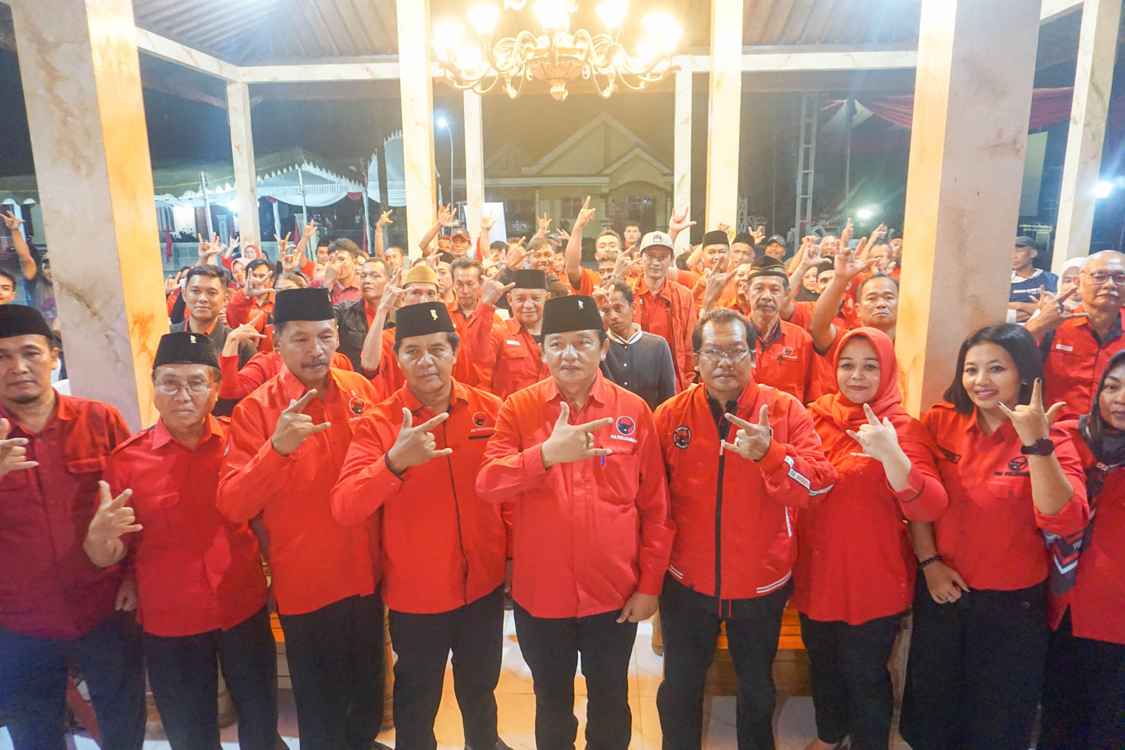 Rampungkan Musran PDI Perjuangan Seluruh Kecamatan di Kabupaten Blitar, Guntur Wahono Siap Kejar 22 Kursi Legislatif lengkap pengurus dpc pdip kabupaten blitar ketua sekretaris bendahara musran srengat sabtu 15 agustus 2026
