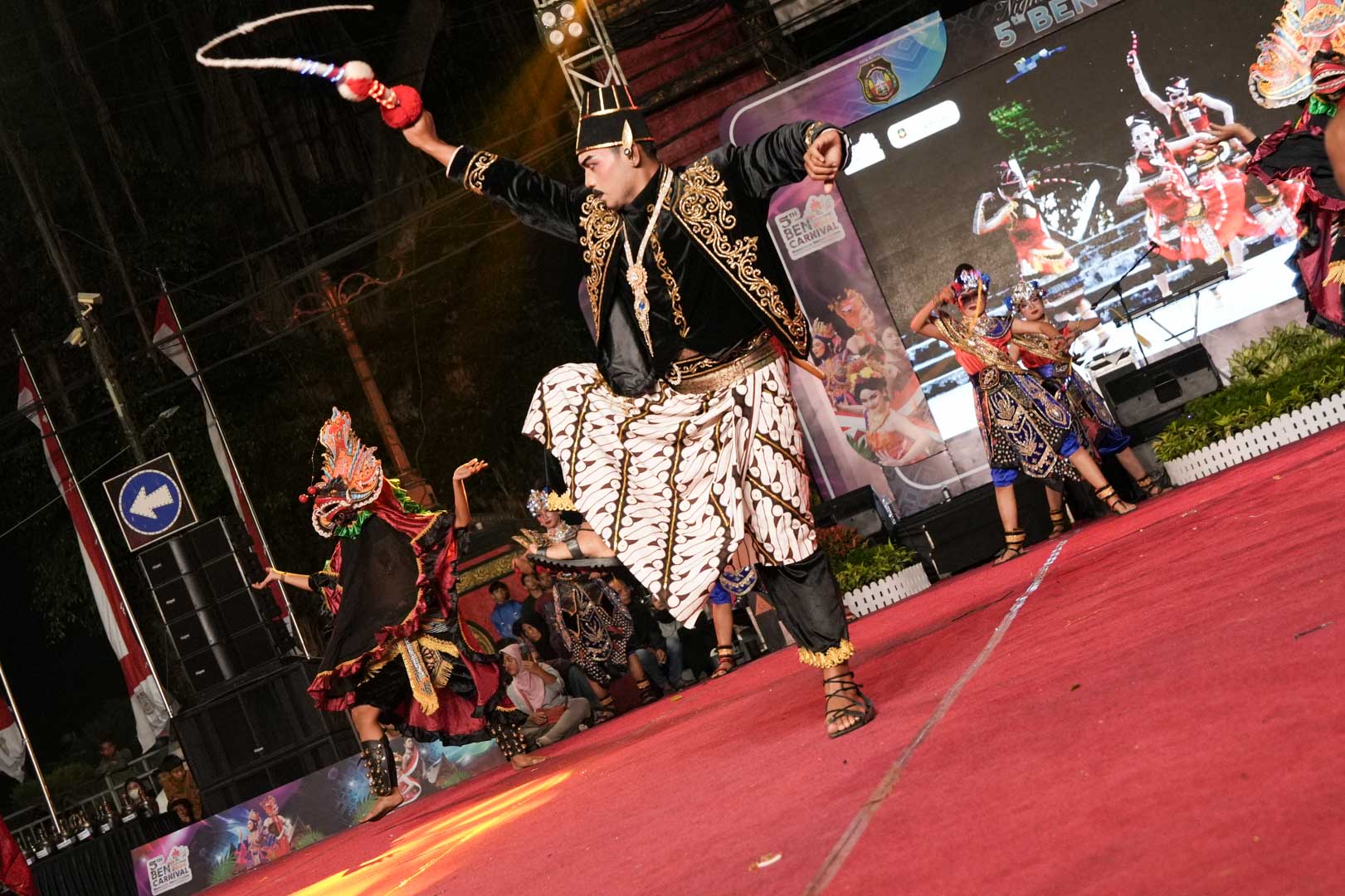 reog ponorogo kuda lumping jawa timur BEN Carnival Blitar 2026