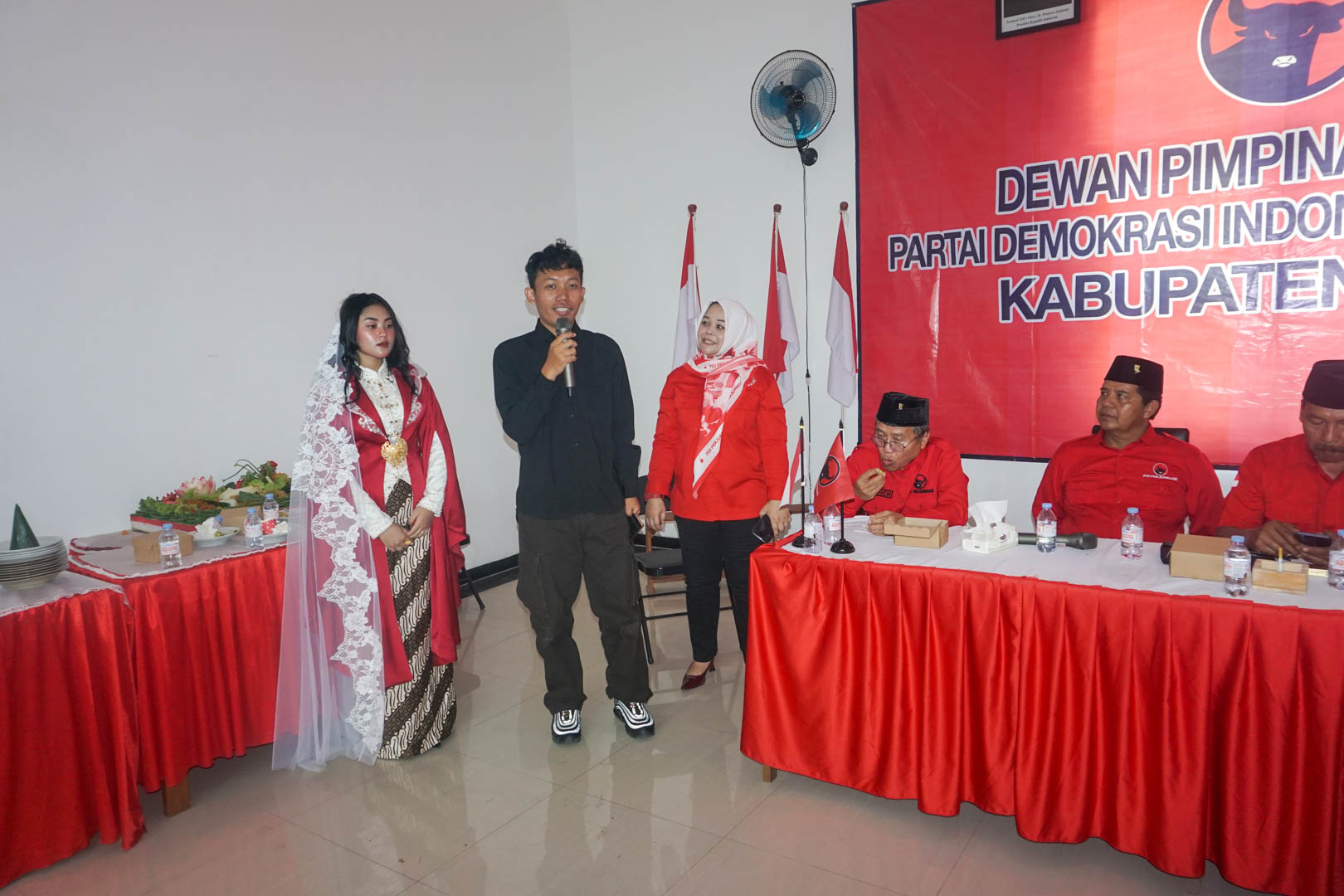 Wahyu Rupingi Kademangat Blitar Fatmawati Trophy Kebaya 17 Agustus 2026