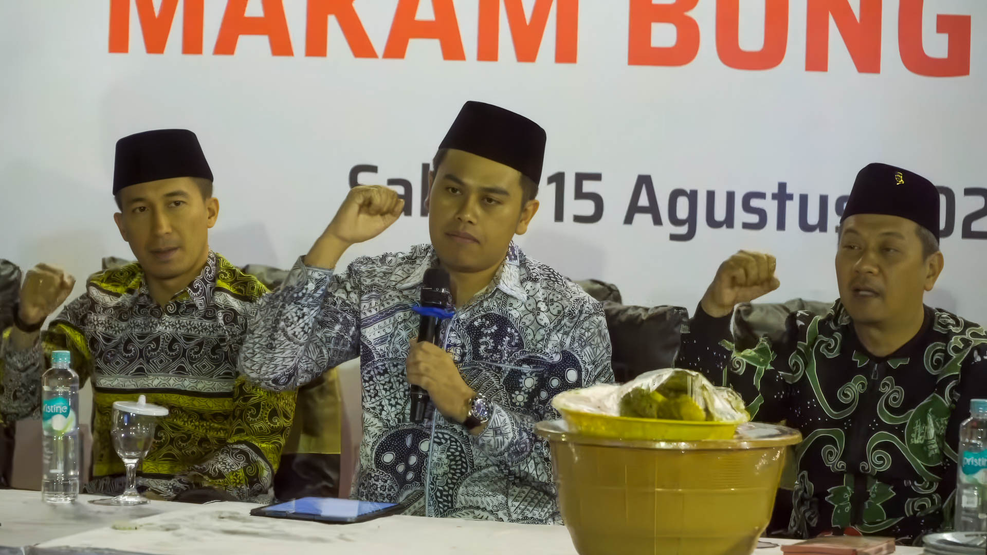 Makam Bung Karno Kini Buka 24 Jam, Mas Ibin: Jangan Hanya Mendoakan, Teladani Gagasan Sang Proklamator Mas Ibin Salam Merdeka Launching Makam Bung Karno 24 jam sabtu 15 agustus 2026