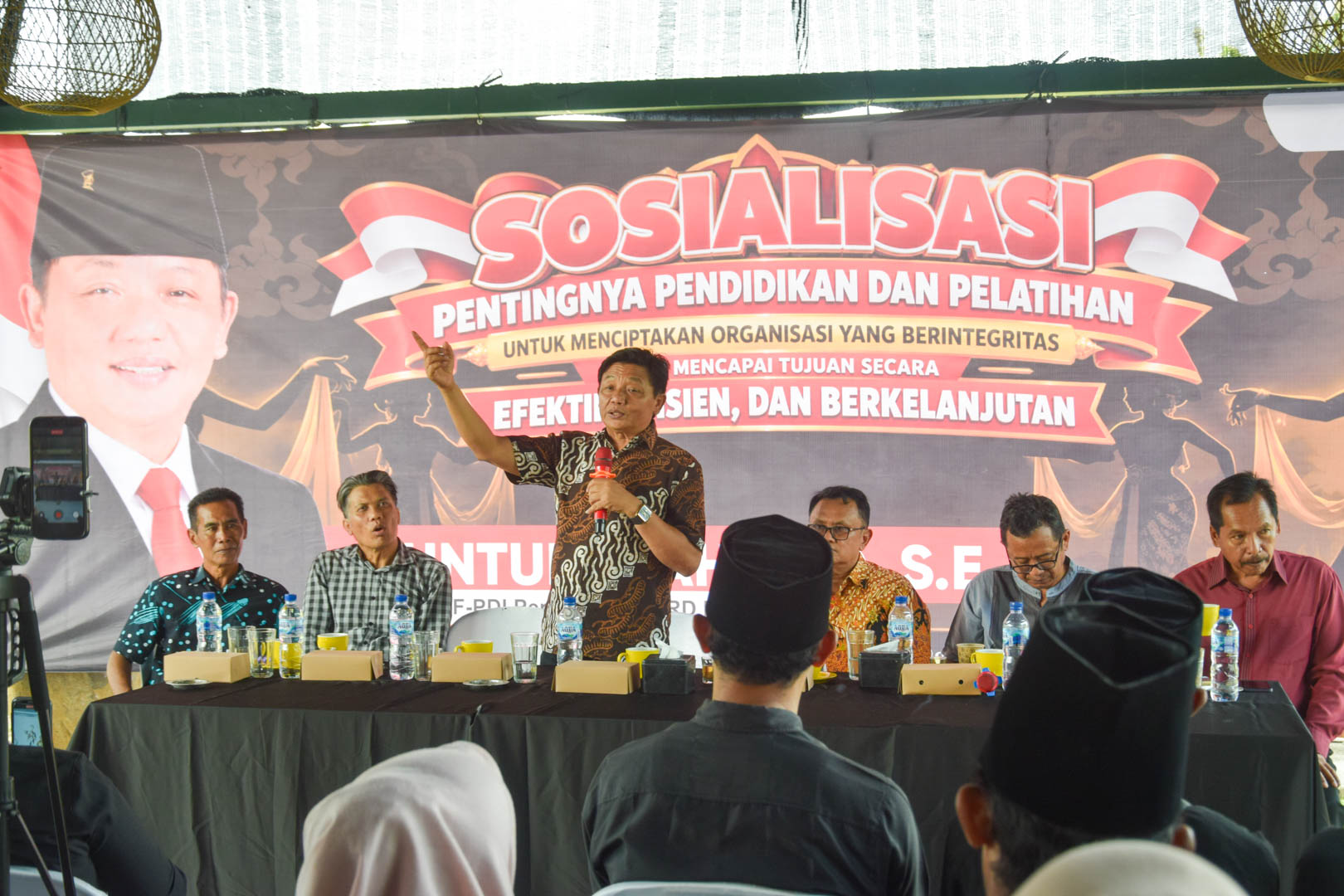 Guntur Wahono Dorong Pelestarian Langen Beksan Blitar, Regenerasi Lewat Go to School Jadi Perhatian guntur wahono slamet susanto eko susanto pdip gelar sosialisasi langen beksan kamis 29 oktober 2026