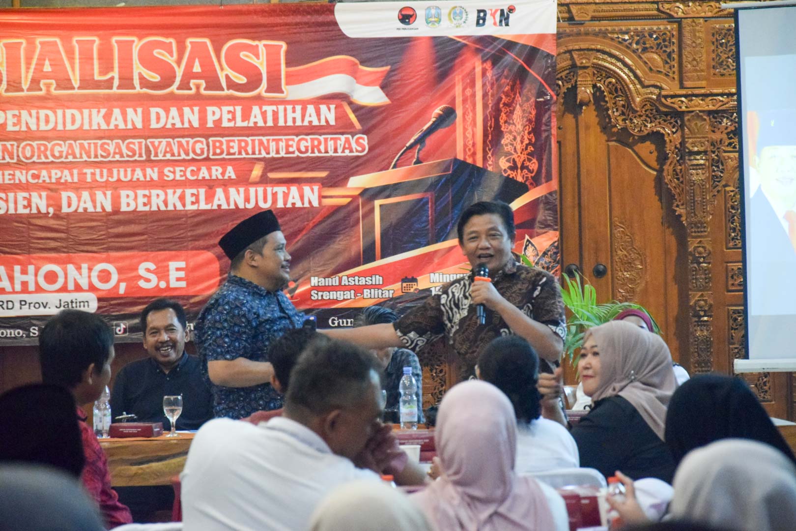 Guntur Wahono menyuruh Lukman menjadi MC acara Minggu 18 oktober 2026