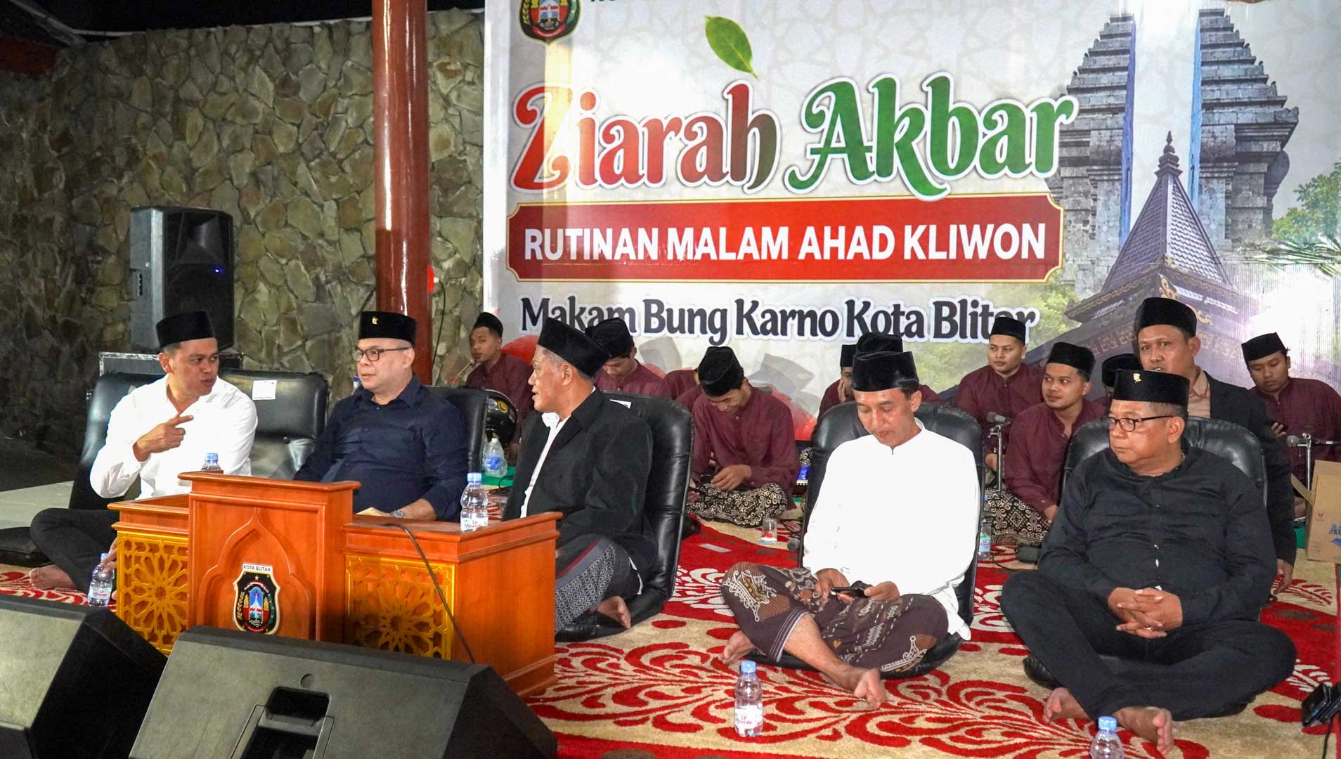 Dua Rutinan Kini Hidup di MBK, Mas Ibin dan Romy Soekarno Dorong Api Semangat Bung Karno Terus Menyala